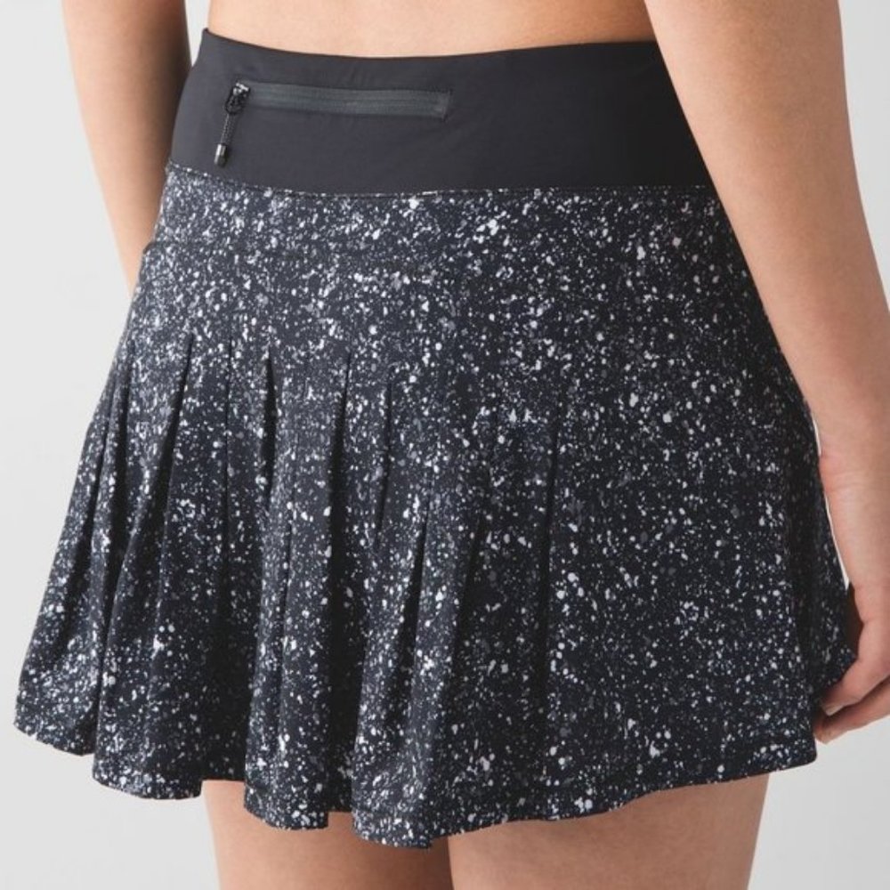 Lululemon Circuit Breaker Skirt Splatter White Black